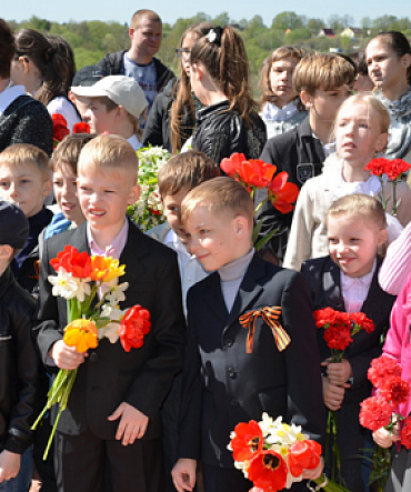 9 мая в поселке «РАДОНА» 9 мая в поселке «РАДОНА»