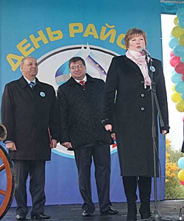 Праздник района в поселке "Радона" Праздник района в поселке "Радона"